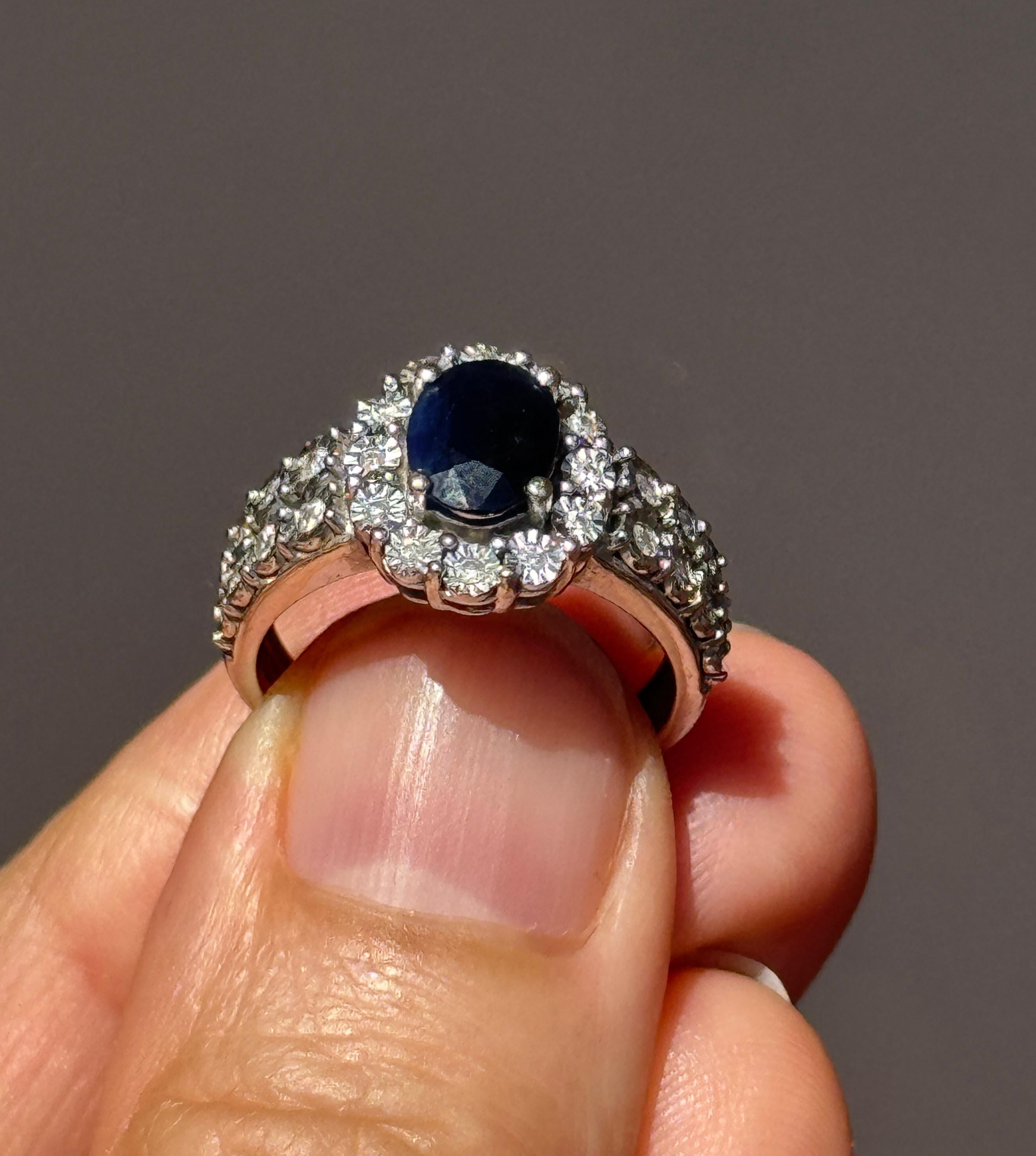 14K White Gold Sapphire Diamond Ring For Sale 1