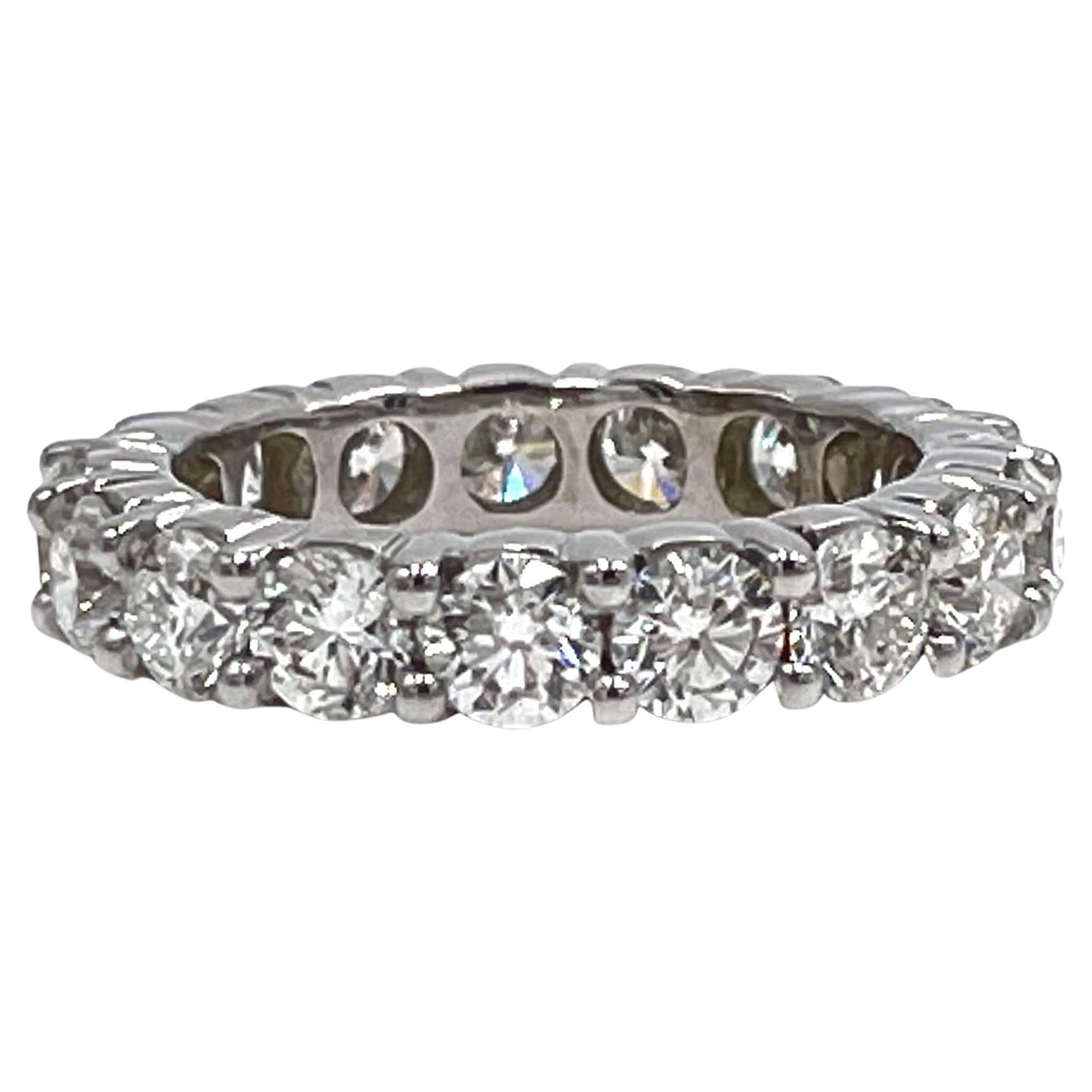 14k White Gold Shared Prong Eternity Band, 4.06 Carats For Sale