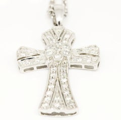 Collier croix byzantine en or 14 carats SI1 H 0,42 carat Diamond Flower Cluster