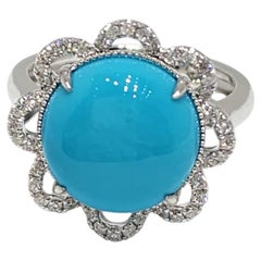Ring aus 14-karätigem Weißgold mit „Sleeping Beauty“-Türkis und Diamanten im Cluster-Design