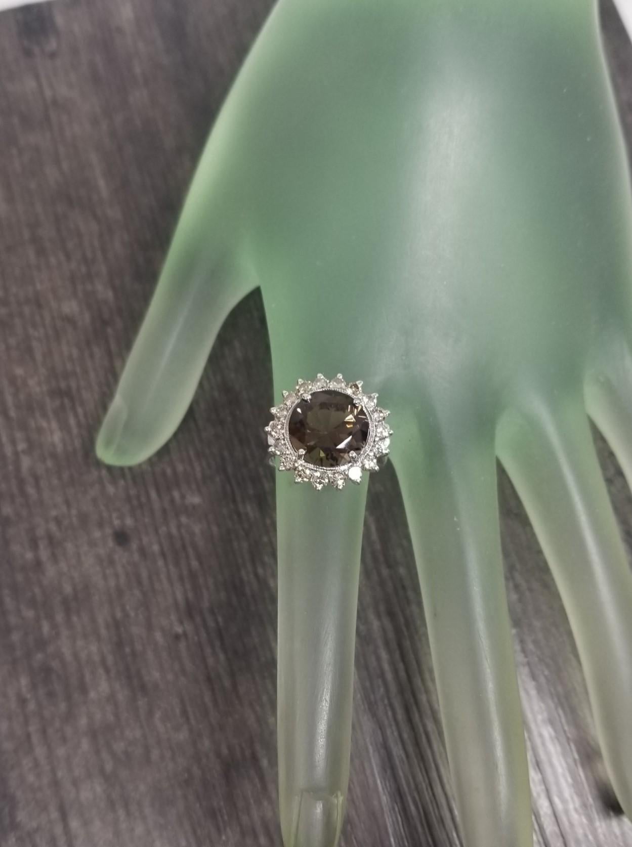 14k White Gold Smokey Quartz and Diamond  Halo Ring In New Condition For Sale In Los Angeles, CA