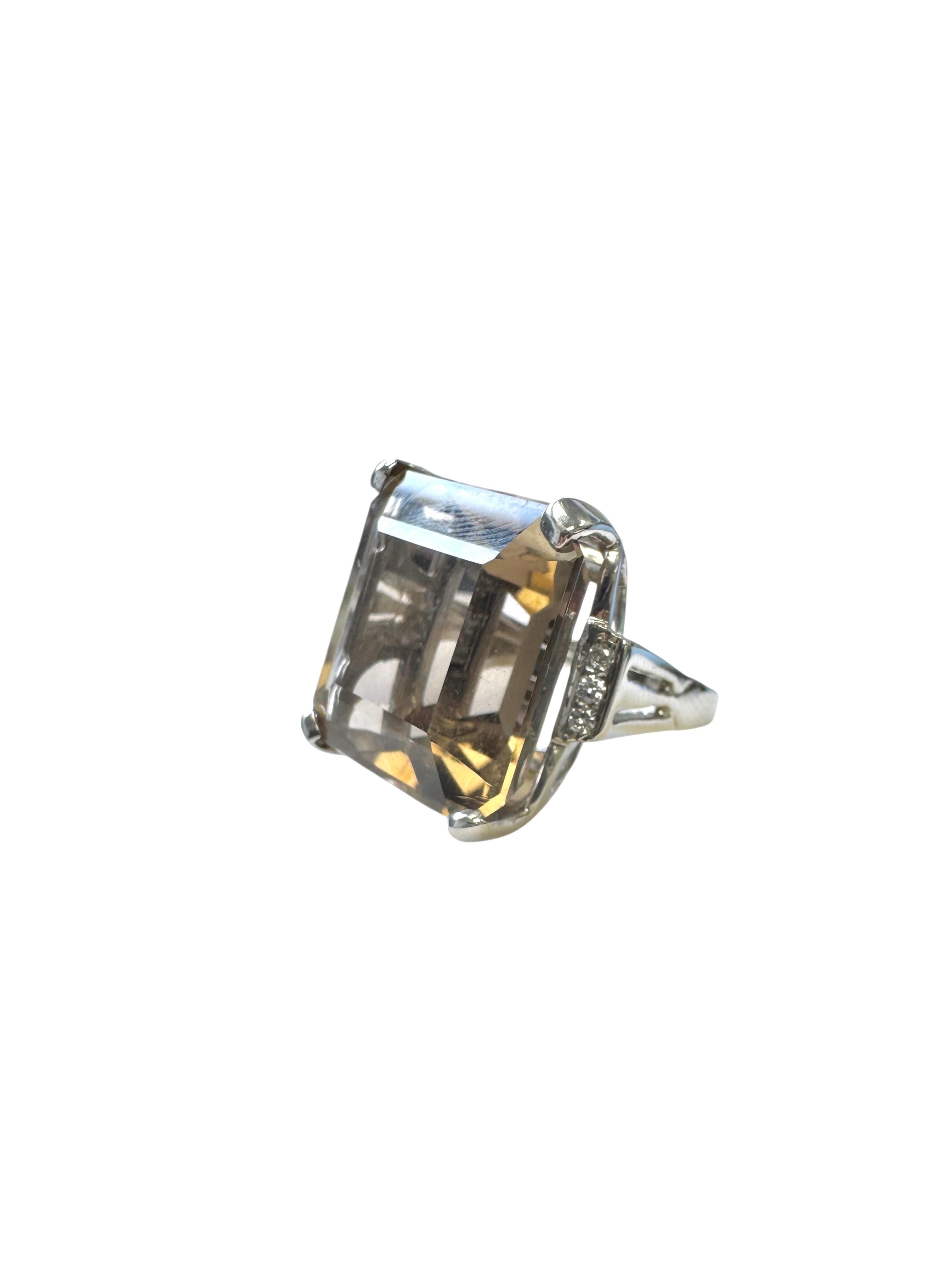 14K White Gold Smoky Quartz and Diamond Cocktail Ring For Sale 5