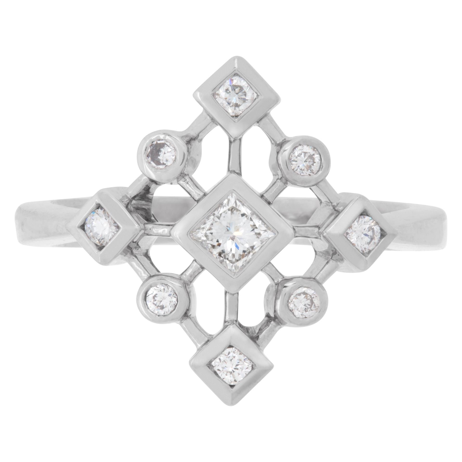 14k white gold snowflake ring with 0.25 carat in princess cut and round G-H color, VS-SI clarity diamonds. Size 6This Diamond ring is currently size 6 and some items can be sized up or down, please ask! It weighs 2.3 pennyweights and is 14k White