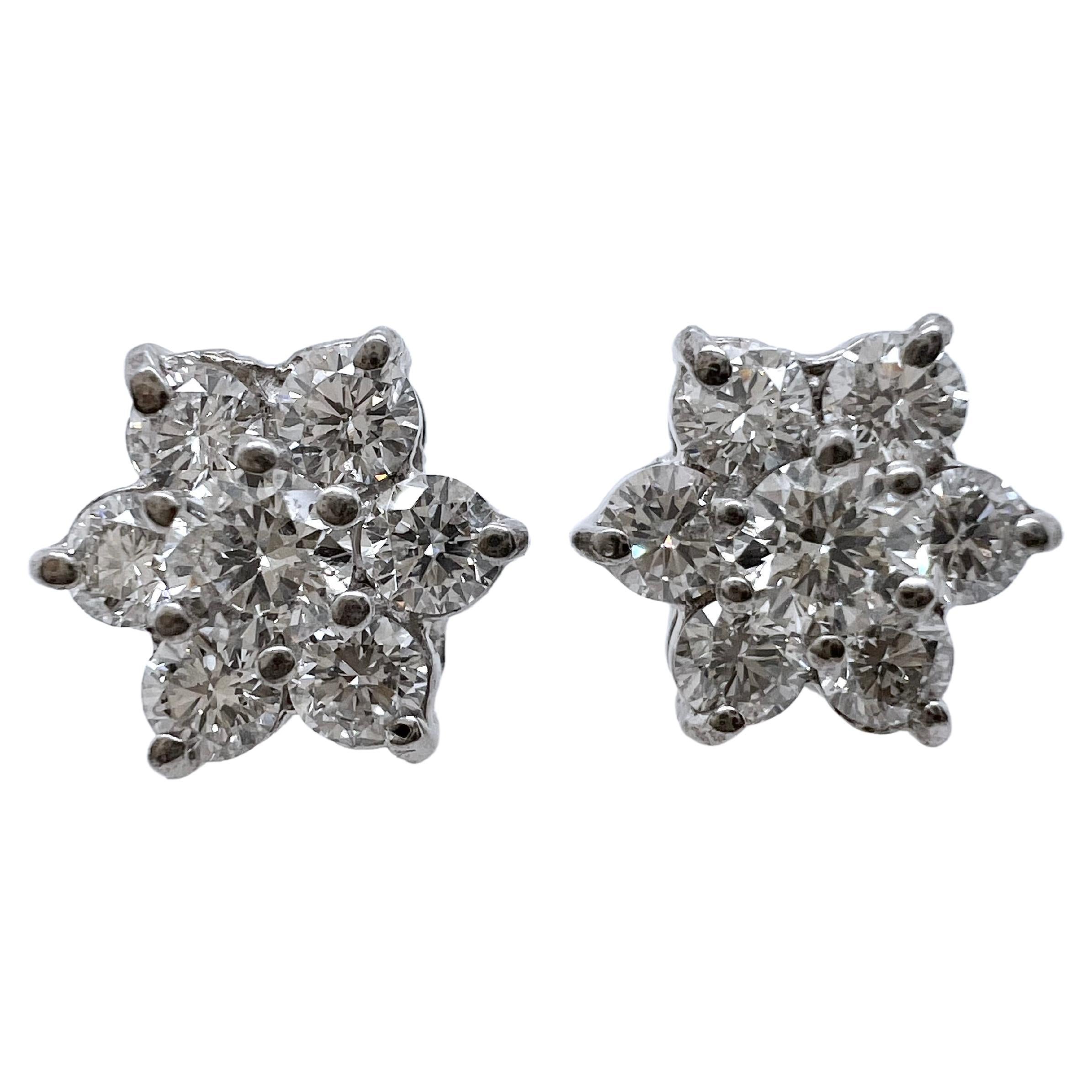 14k White Gold Snowflake Style Diamond Stud Earrings For Sale