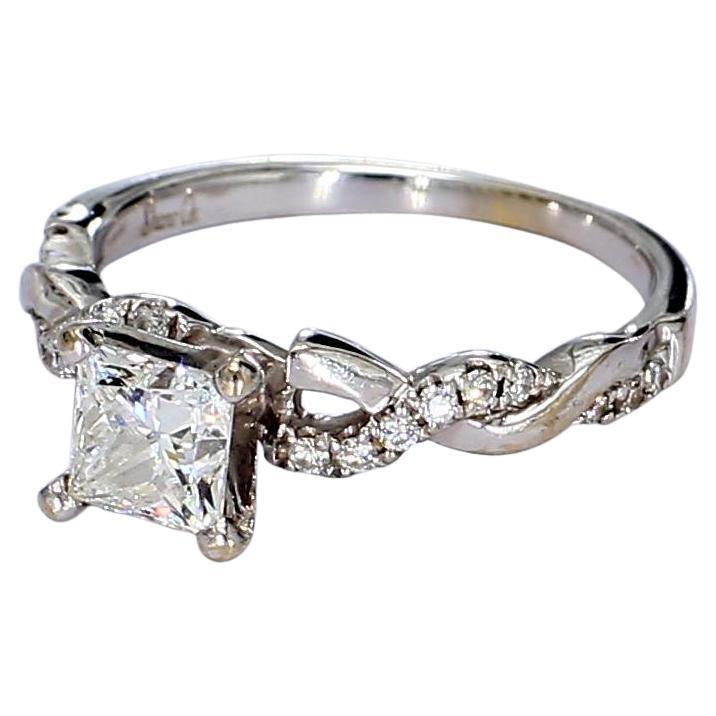 Anello solitario in oro bianco 14k con fascia di diamanti intrecciati - 5,25