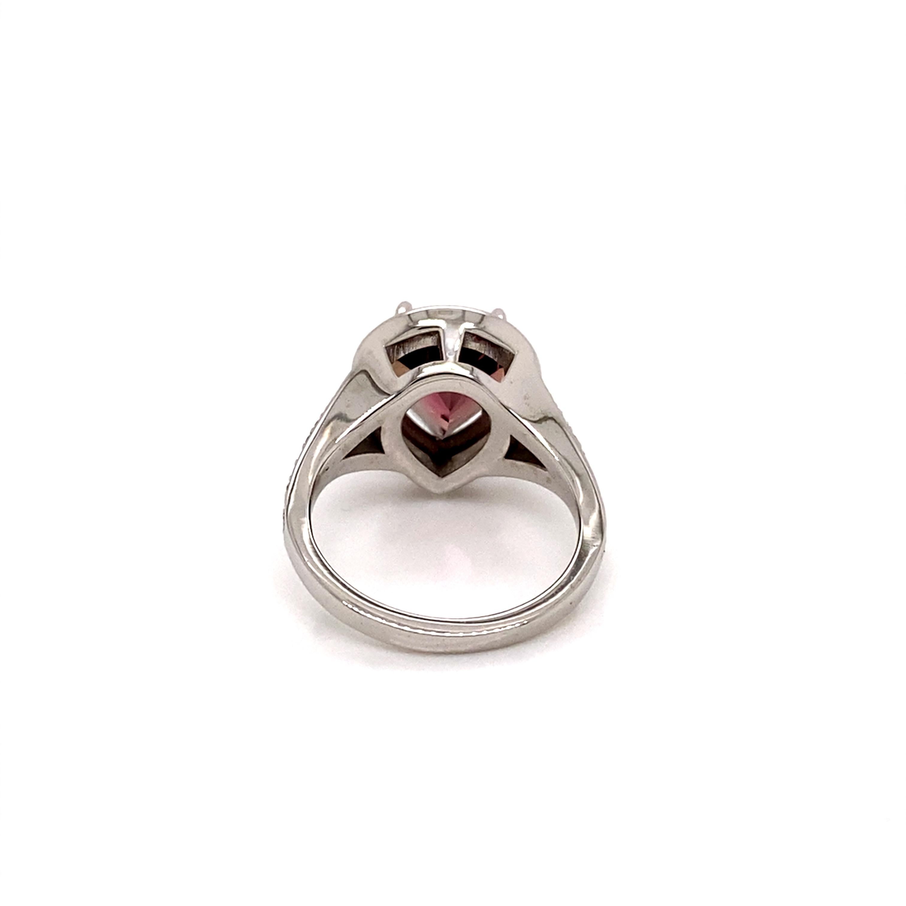 14 Karat White Gold Split Shank Pear Cut Pink Tourmaline Engagement Ring In New Condition In New York City, NY