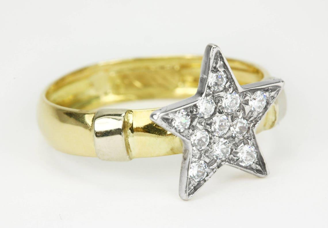 Moderno Anello a grappolo con diamanti a stella in oro bianco 14K Semplice e delicato con design a pave in vendita