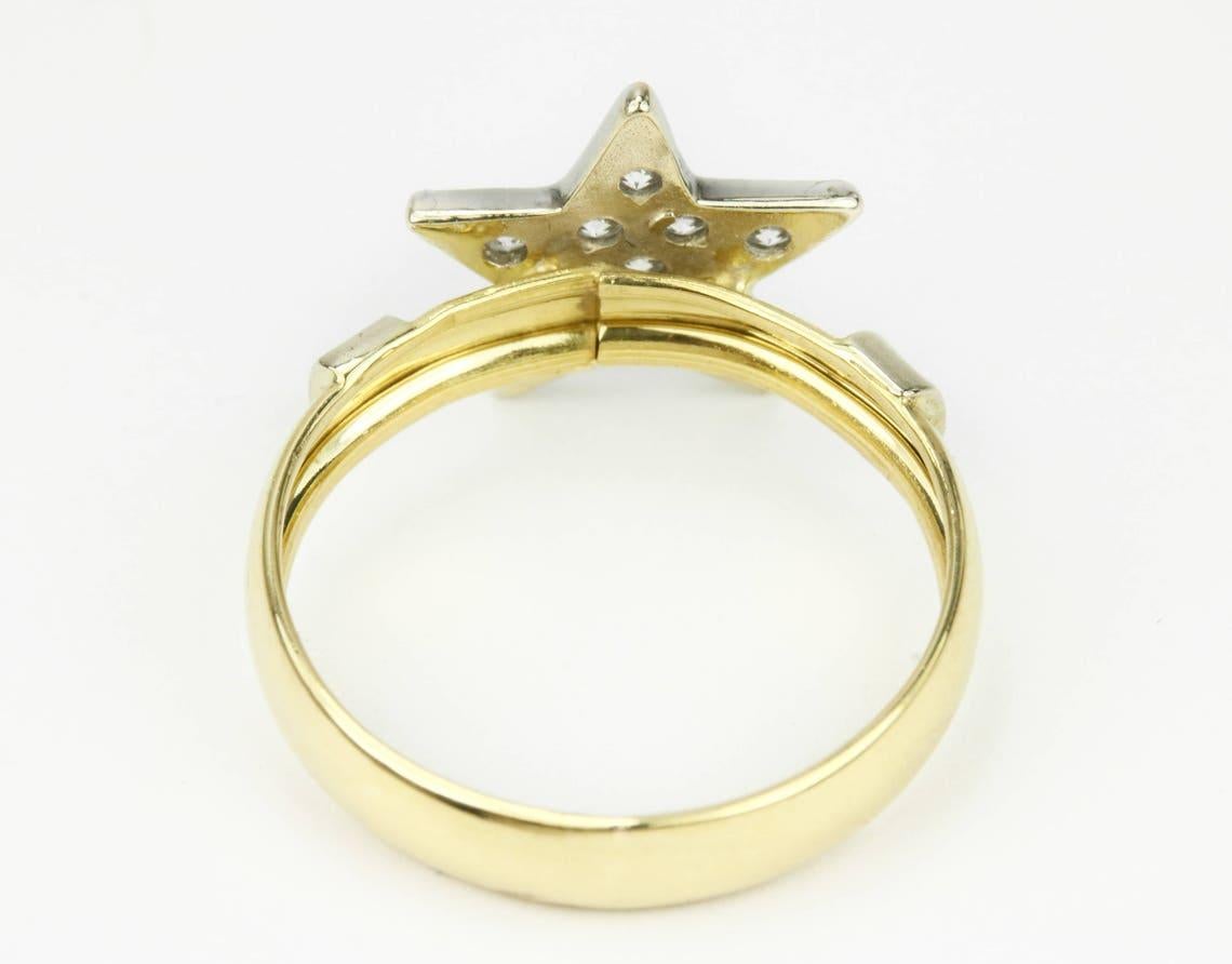 Taglio smeraldo Anello a grappolo con diamanti a stella in oro bianco 14K Semplice e delicato con design a pave in vendita