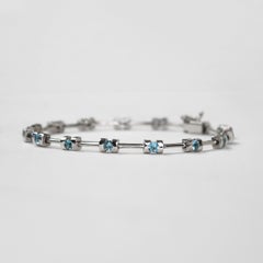 14K White Gold Synthetic Blue Stone Bracelet 13.8g