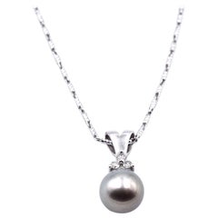 14 Karat White Gold Tahitian Pearl and Diamond Necklace