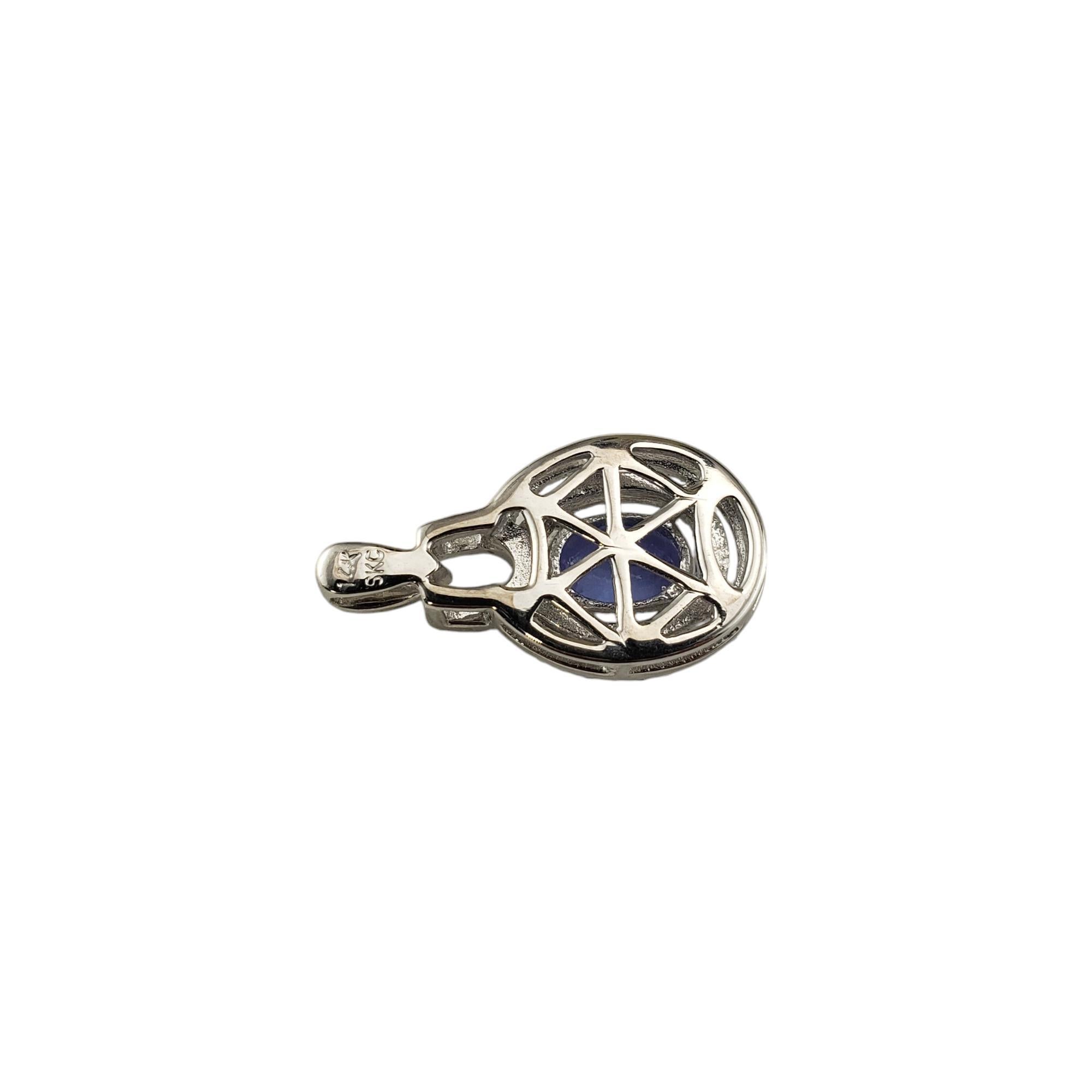 Taglio ovale Ciondolo in oro bianco 14K con tanzanite e diamanti  #18548 in vendita