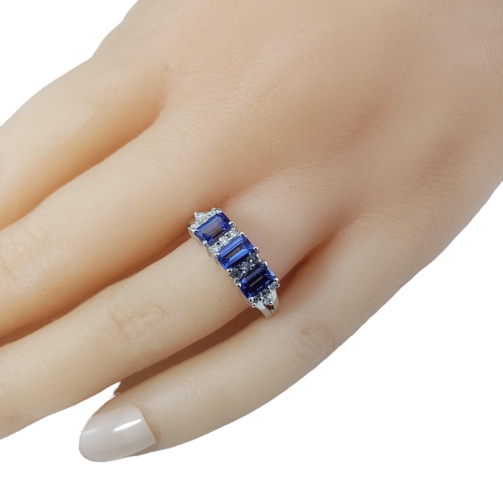 14K White Gold Tanzanite and Diamond Ring Size 7 # 16202 For Sale 2