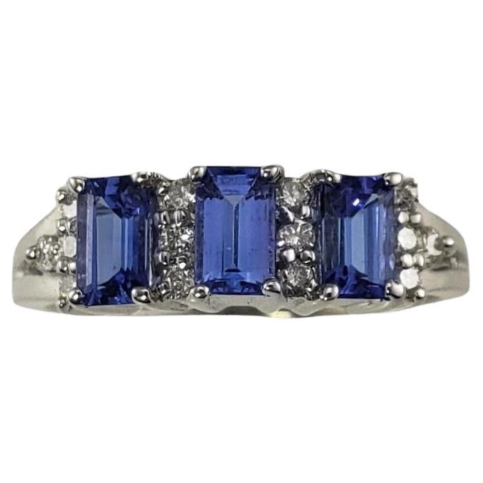 14K White Gold Tanzanite and Diamond Ring Size 7 # 16202 For Sale