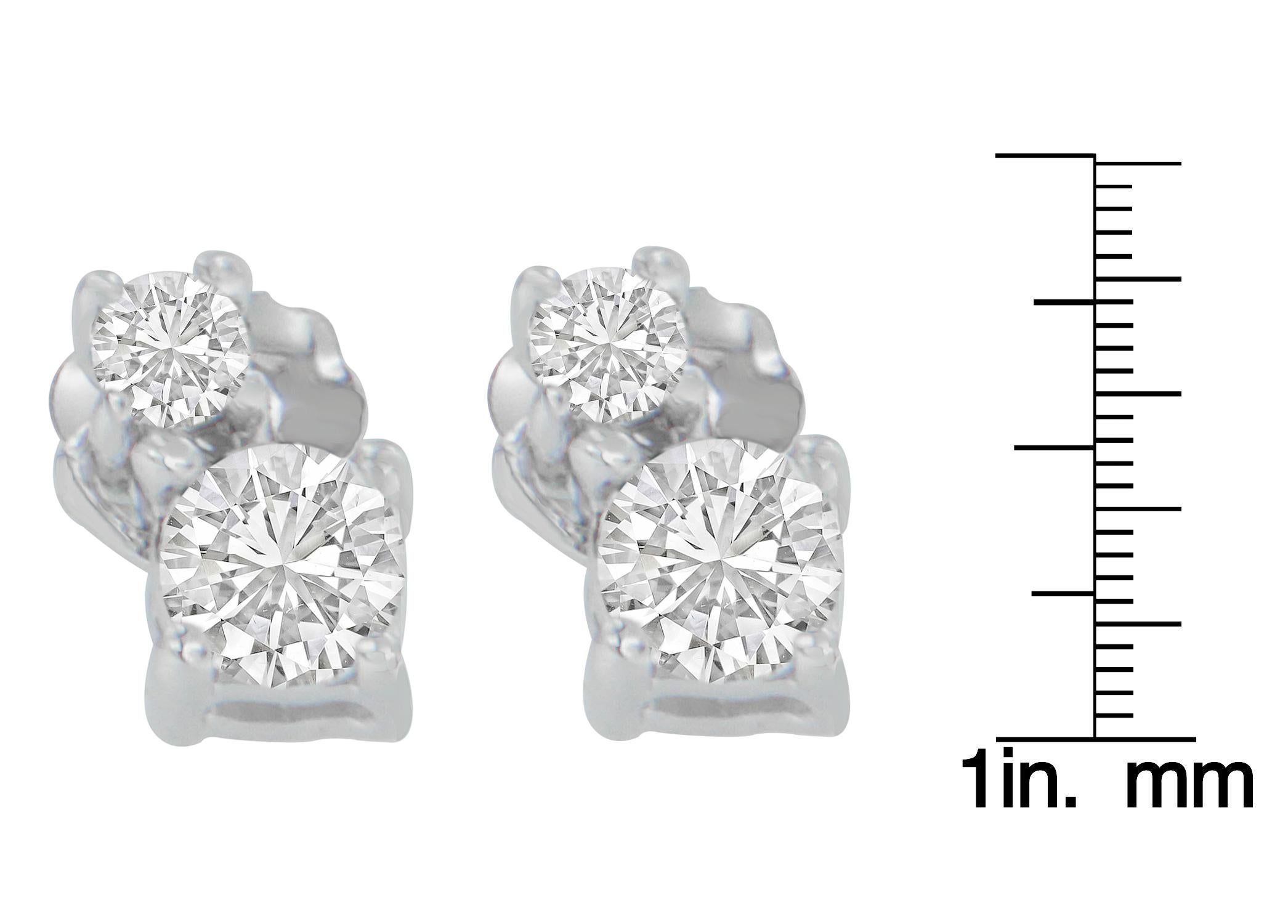 Taille ronde Boucles d'oreilles duo en or blanc 14K avec diamants ronds de 1/2 carat en vente