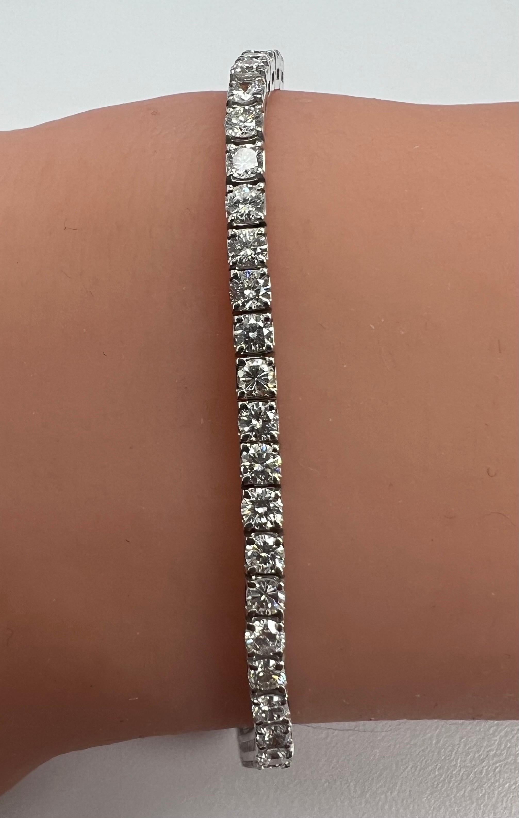 Women's or Men's 14k White Gold Tennis Bracelet with 4CT of Natural Full Brilliant Cut Diamonds  For Sale