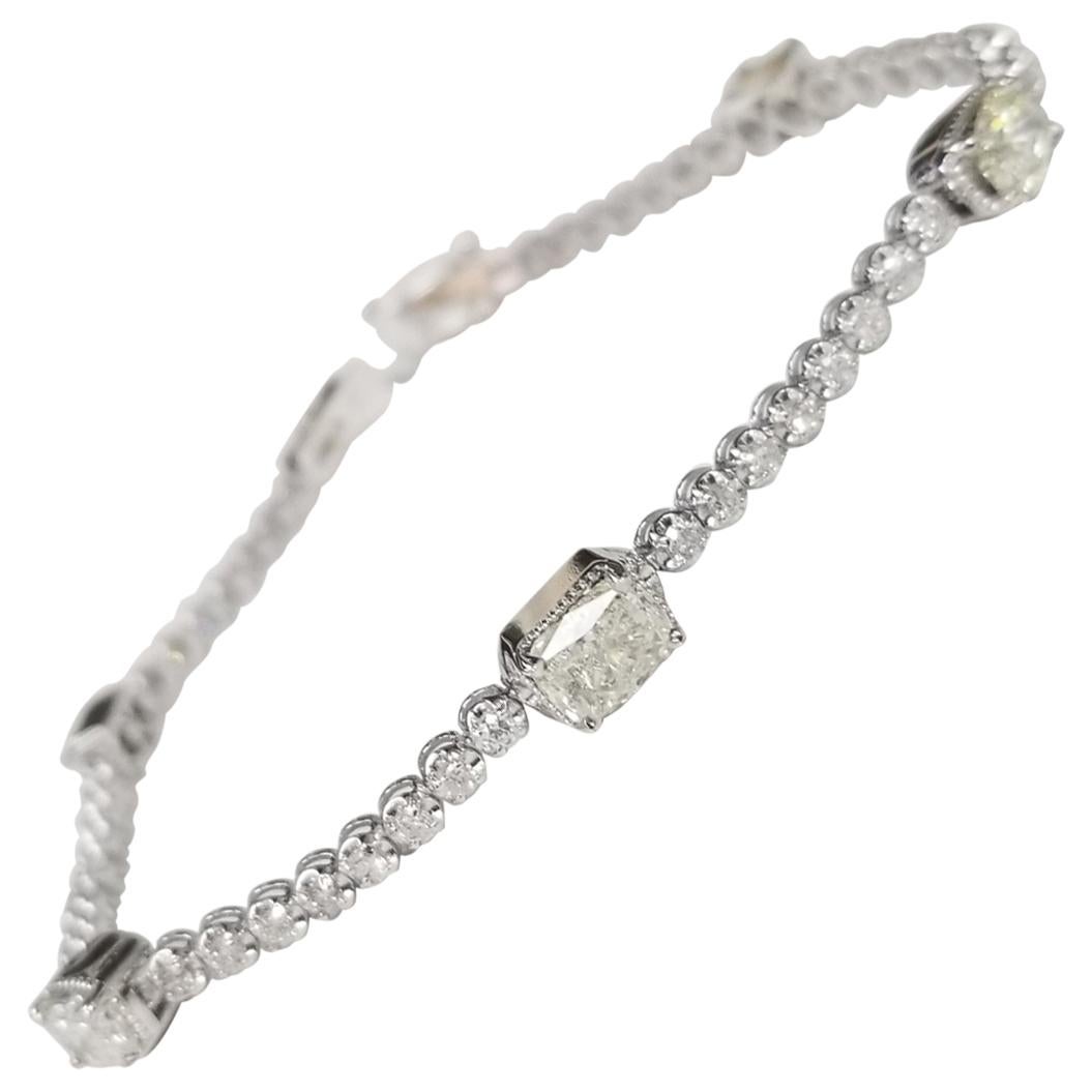 14k White Gold Tennis Bracelet with 5 Fancy Shape and 51 Round Diamonds 4.01cts