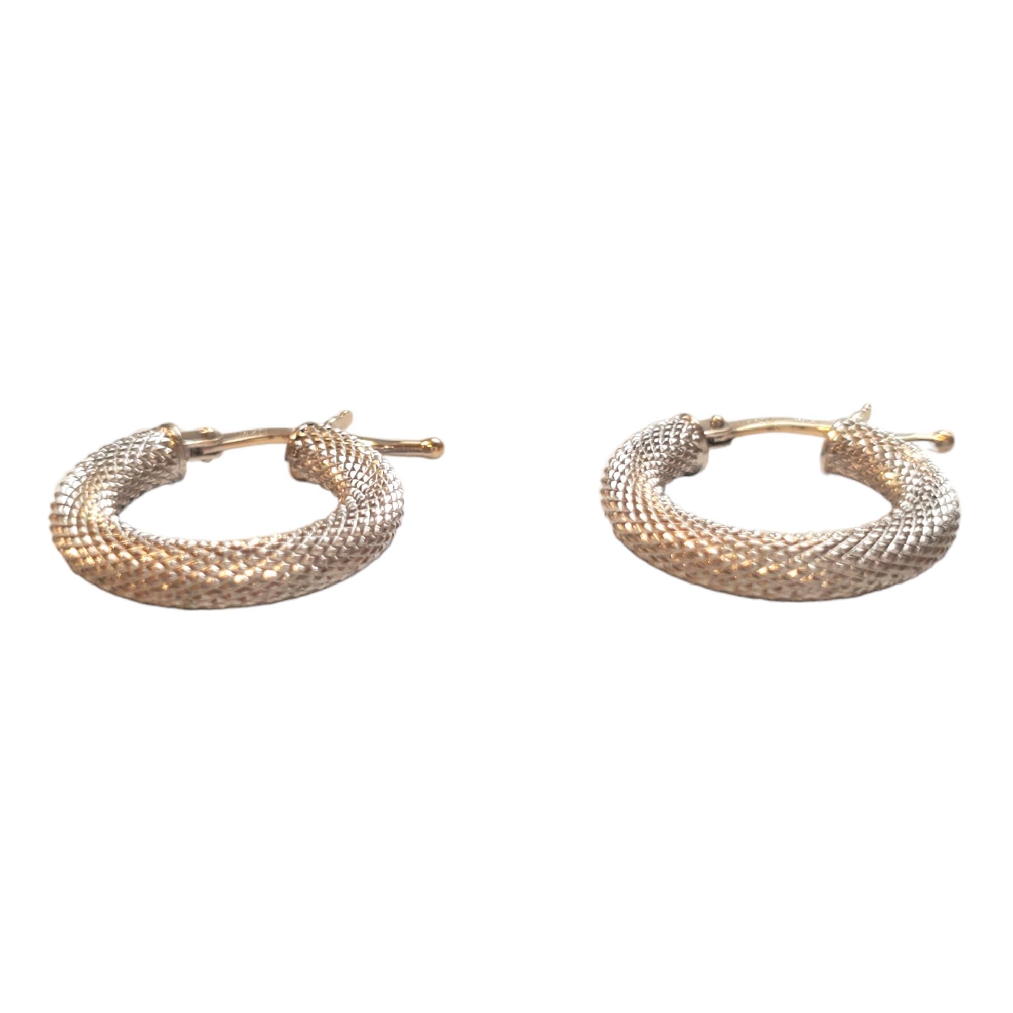 Women's 14K White Gold Textured Snake Skin Hoop Earrings #17942