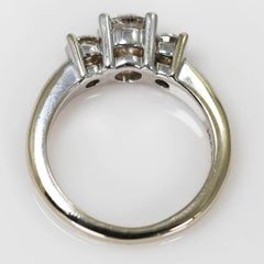 Bague à trois pierres en or blanc 14K avec diamant 1,02ct