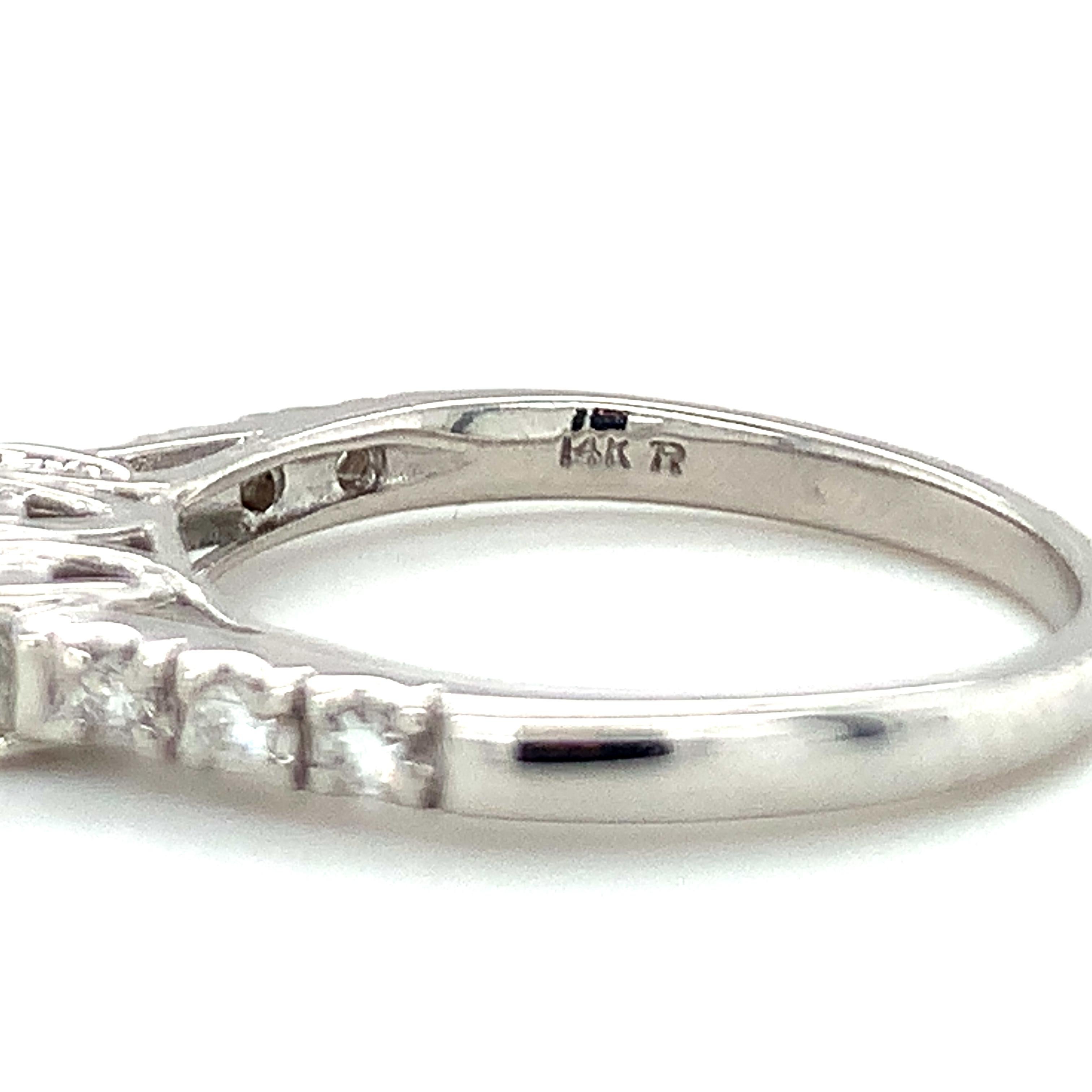 Round Cut 14K White Gold Three-Stone Diamond Ring For Sale