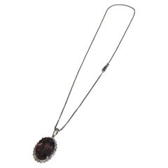Collier en or blanc 14 carats avec tourmaline et touches de diamants