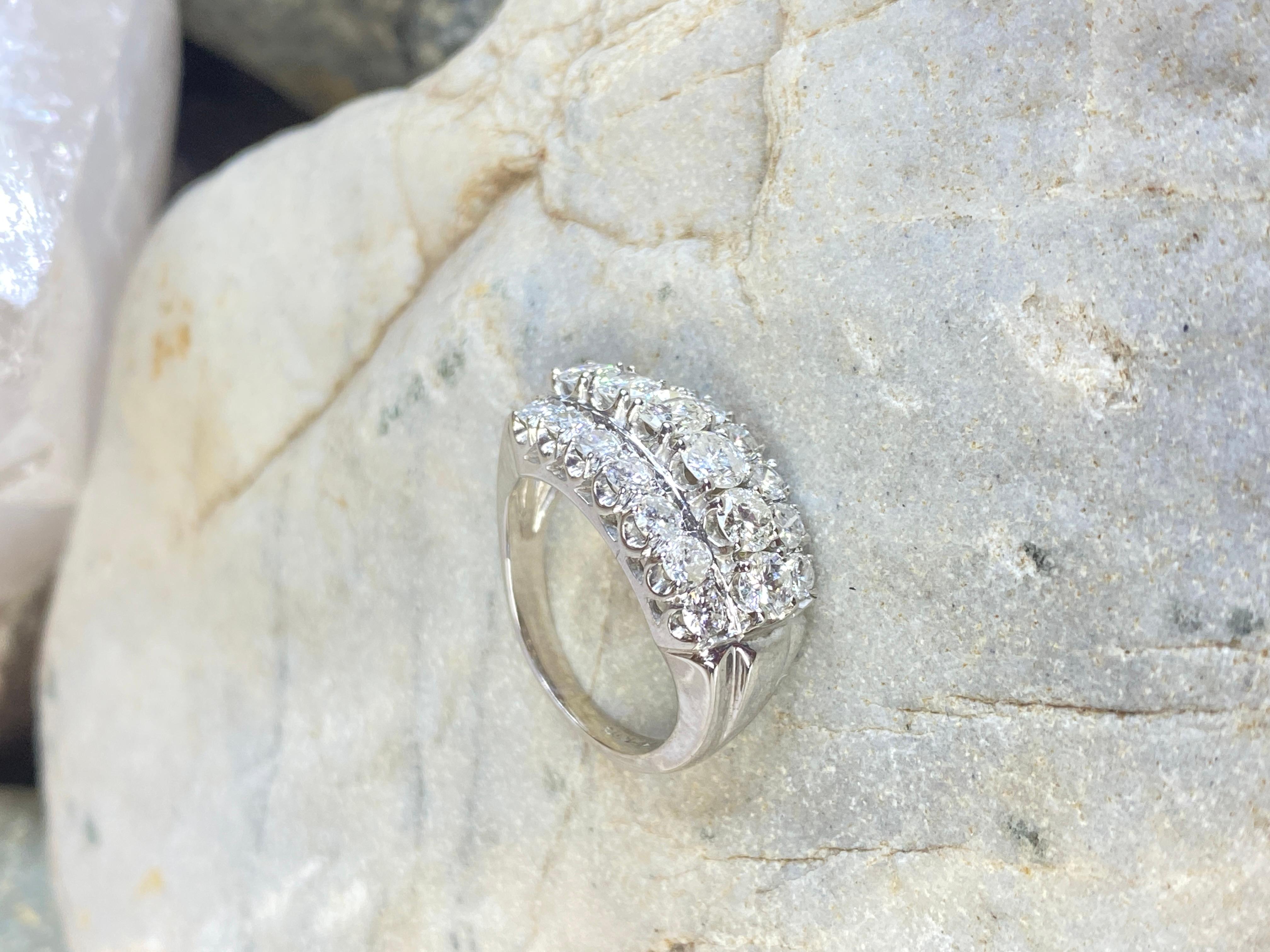 14K White Gold Triple Row 2 Carat Natural Diamond Round Cut Wedding Ring Sz 5.75 For Sale 3