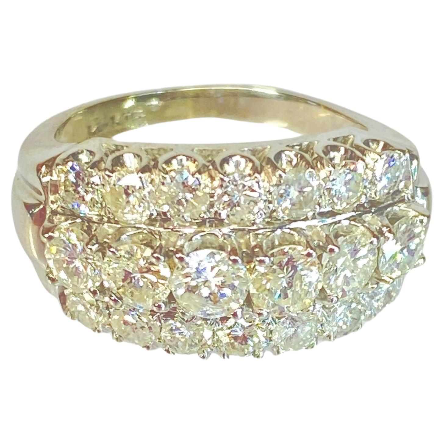 14K White Gold Triple Row 2 Carat Natural Diamond Round Cut Wedding Ring Sz 5.75 For Sale