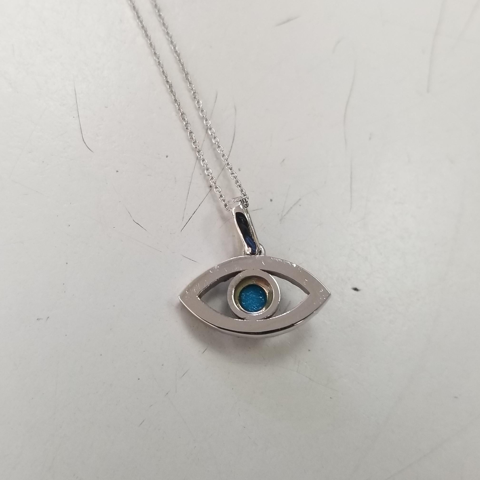 Contemporain Collier « Eye » en or blanc 14 carats avec turquoise et diamants en vente