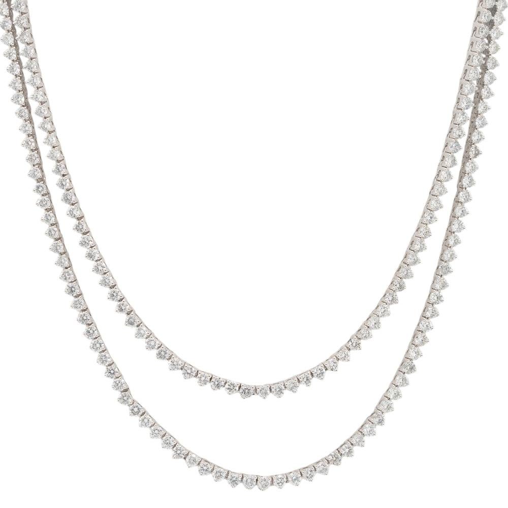 Taglio rotondo Collana con due parti di diamanti in oro bianco 14k Collana con diamanti tondi Brilliante in vendita
