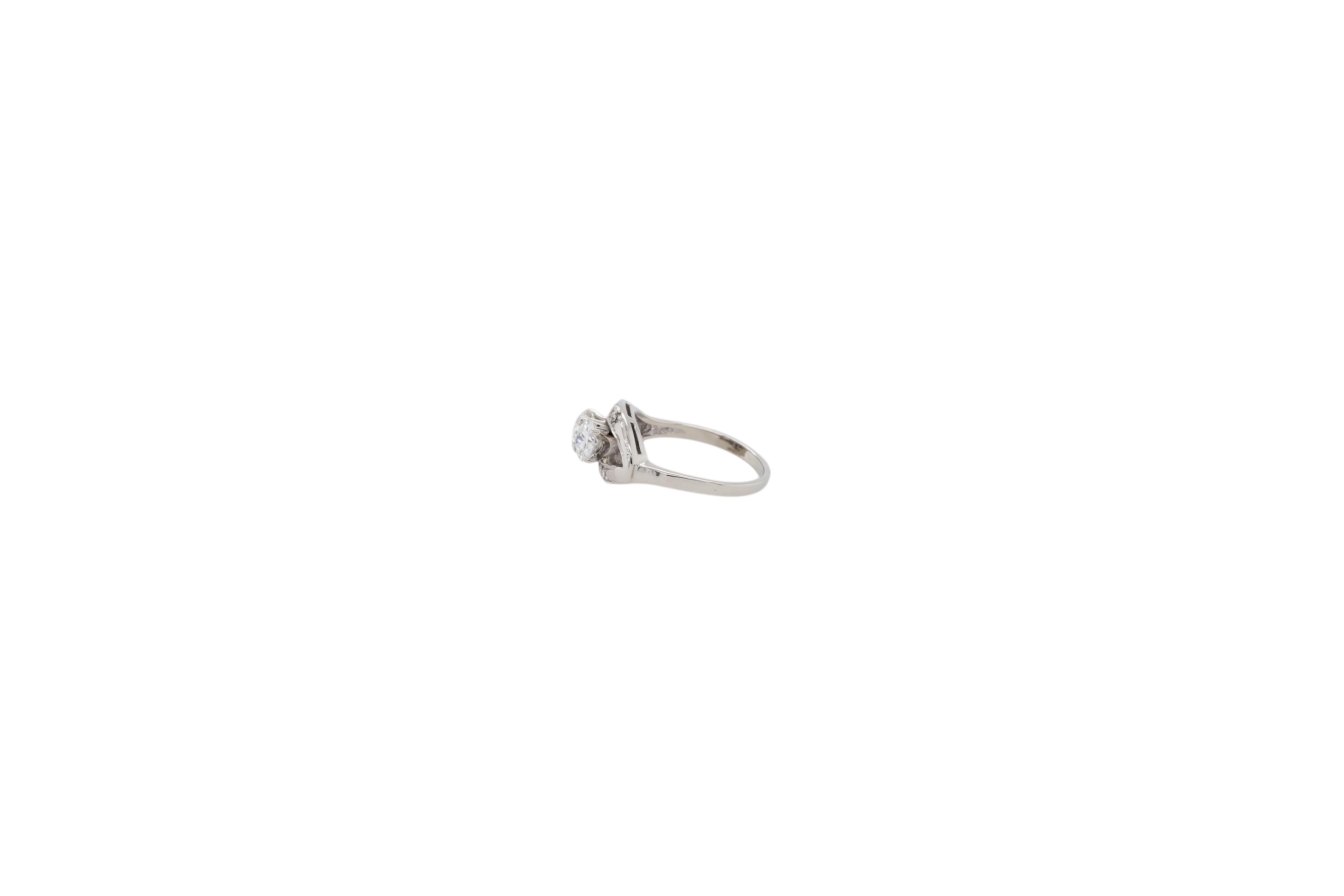 Taglio rotondo Anello a due pietre in oro bianco 14k con 1,25 carati di diamanti naturali in vendita