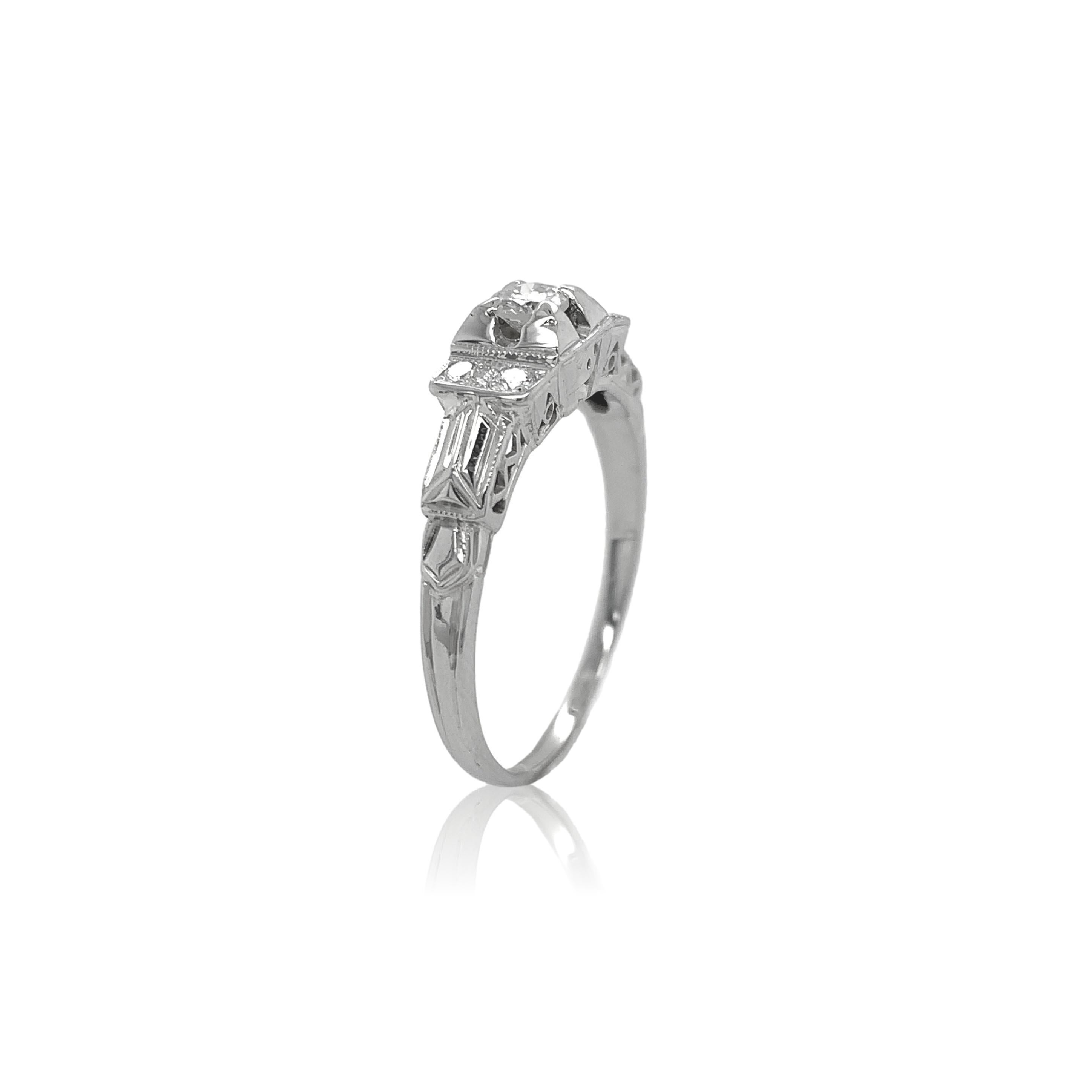 Brilliant Cut 14K White Gold Vintage .27cttw Diamond Ring size 8 For Sale