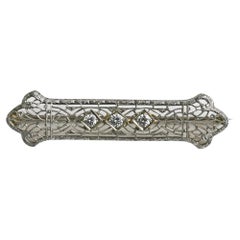 14K White Gold Vintage Diamond Brooch 0.20ct