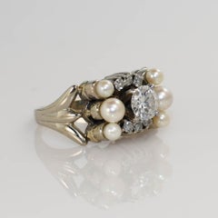14K White Gold Vintage Diamond & Pearl Ring 7.1g