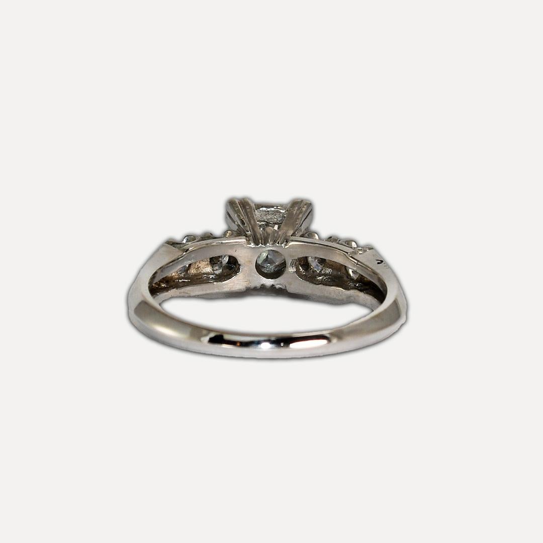 Round Cut 14K White Gold Vintage Diamond Ring 0.40 ct