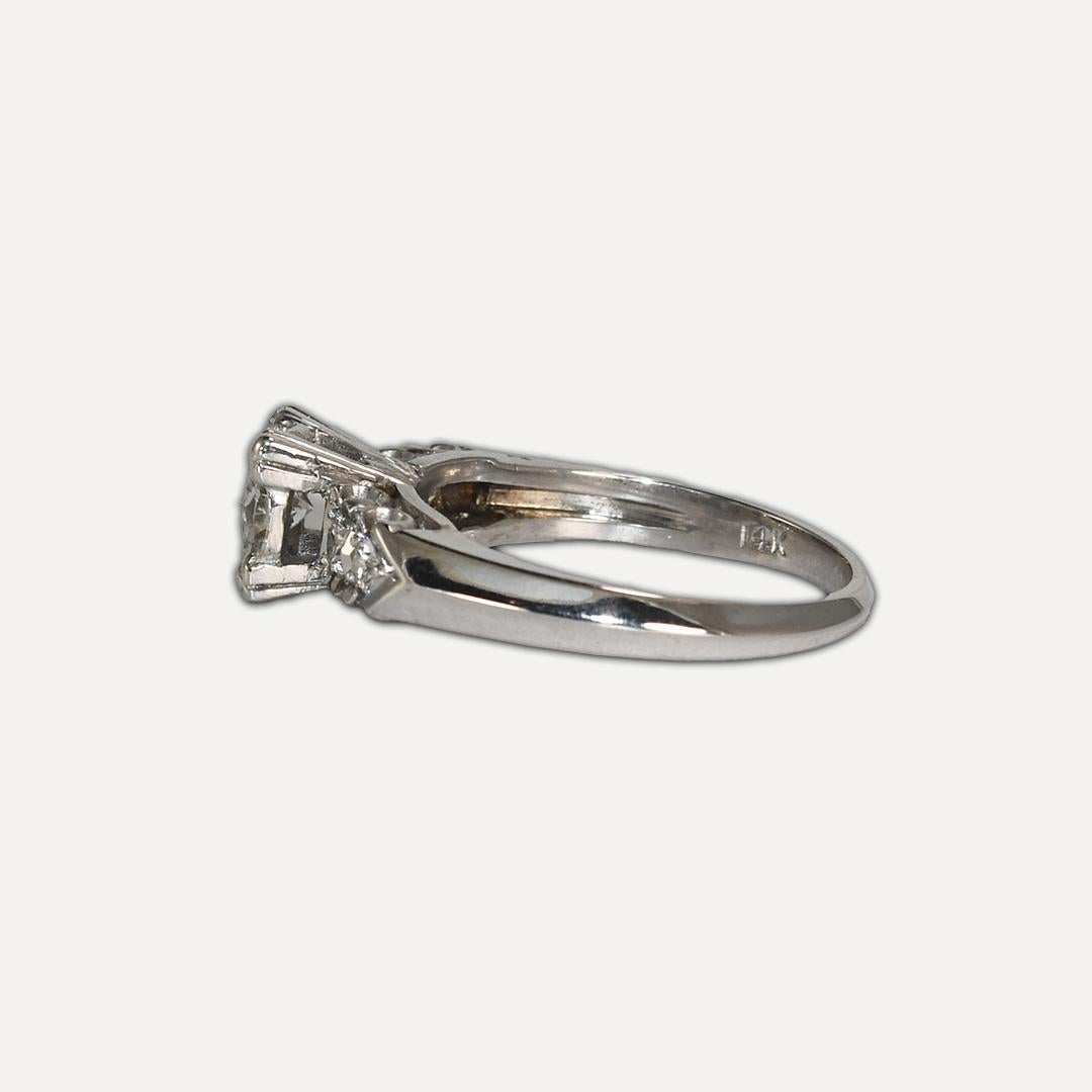 14K White Gold Vintage Diamond Ring 0.40 ct In Excellent Condition In Laguna Beach, CA