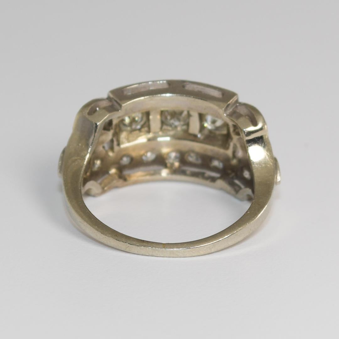 14K White Gold Vintage Diamond Ring 0.75ct In Excellent Condition In Laguna Beach, CA