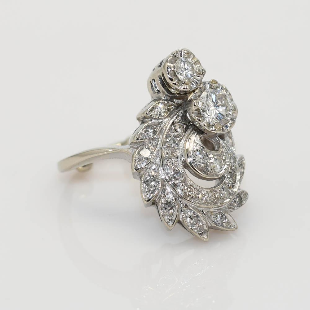 14K White Gold Vintage Diamond Ring, 1.00tdw, 6.7g For Sale 2