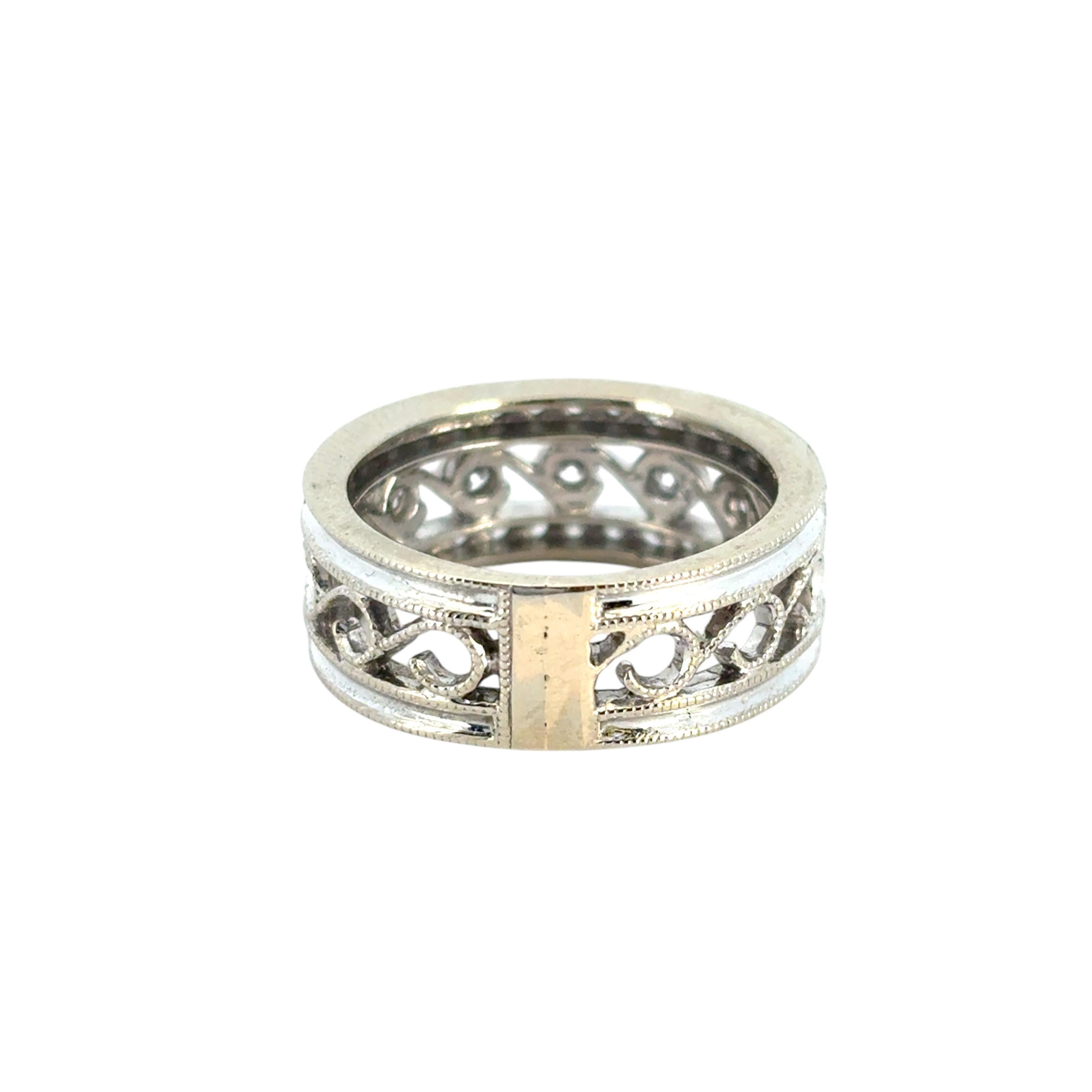 Women's 14k White Gold Vintage Ring Set with Natural Diamonds For Sale