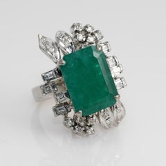 14K White Gold Vintage Synthetic Emerald & Diamond Ring 7.8g