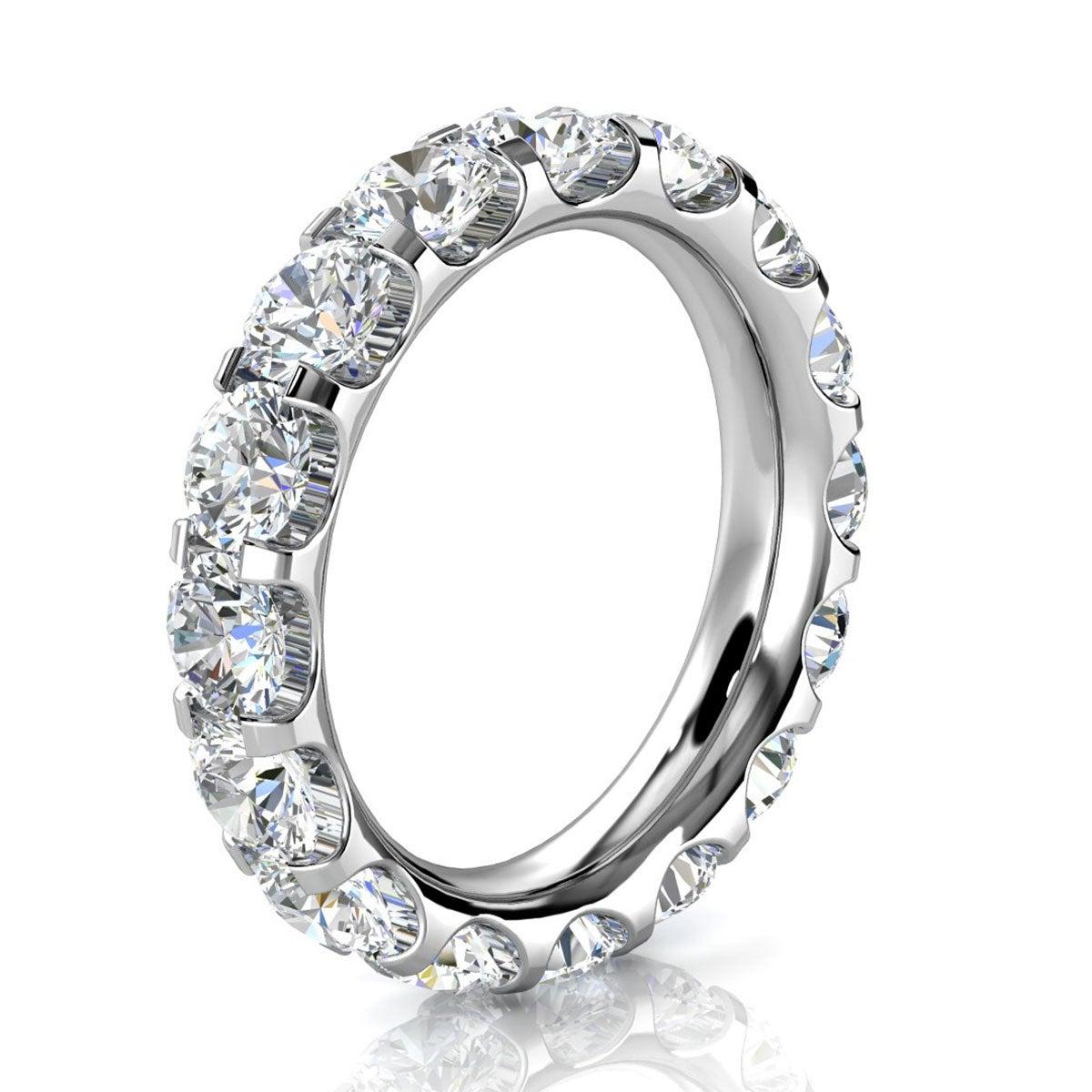 Im Angebot: Viola Eternity Micro-Prong Diamantring, 4 Karat, 14 Karat Weißgold „Cow's () 2