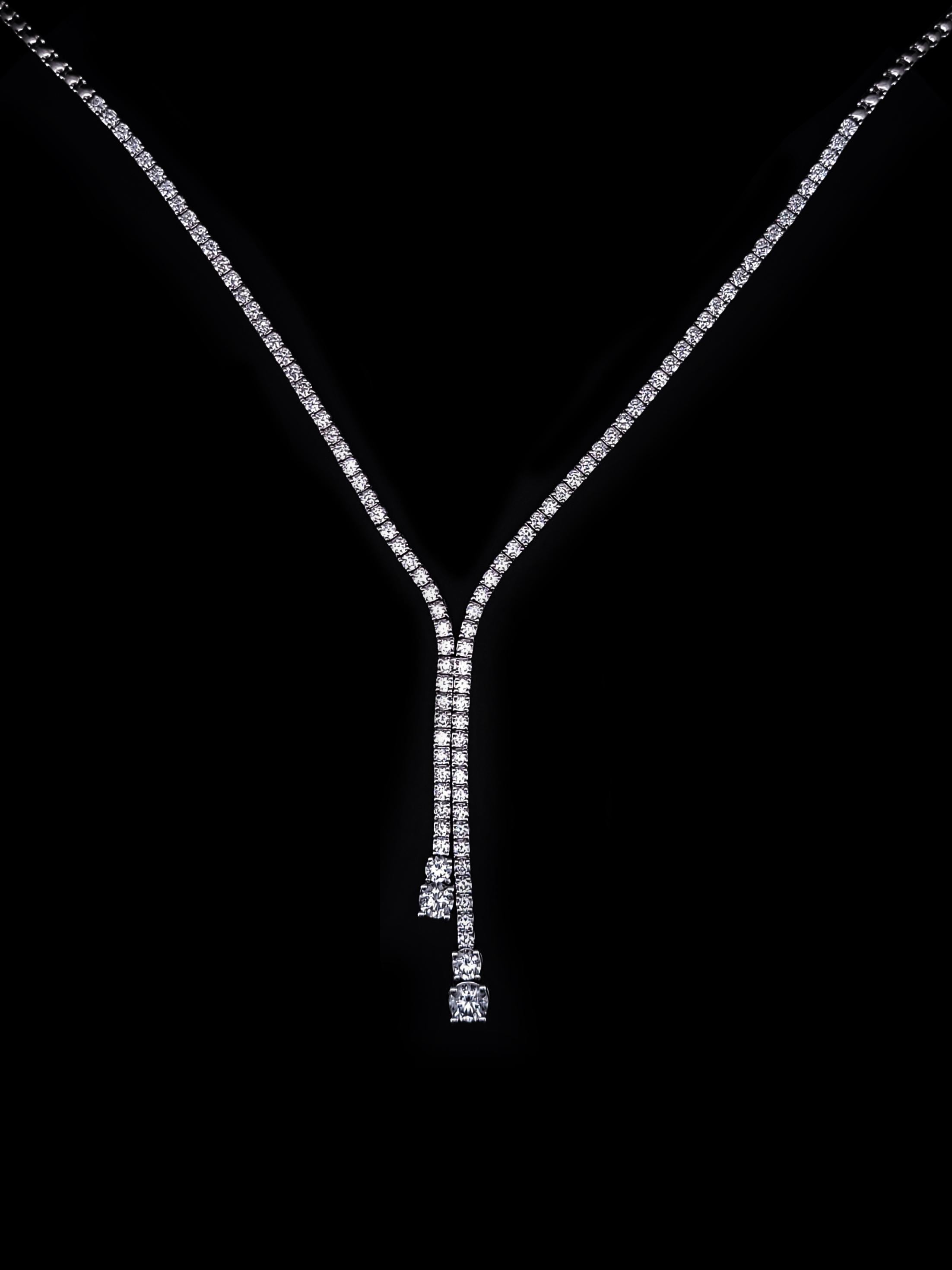 14K WHITE GOLD NECKLACE WITH DIAMONDS

Material: 14k White Gold
Width: 2.0mm
Length: 20