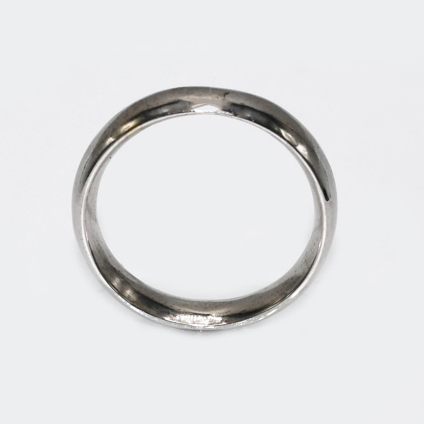 14K White Gold Wedding Band Ring, 6.2g For Sale 1