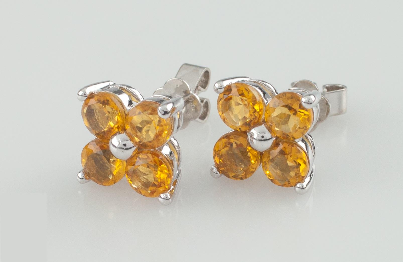 Round Cut 14k White Gold Yellow Sapphire Flower Stud Earrings 2.0 Carats For Sale