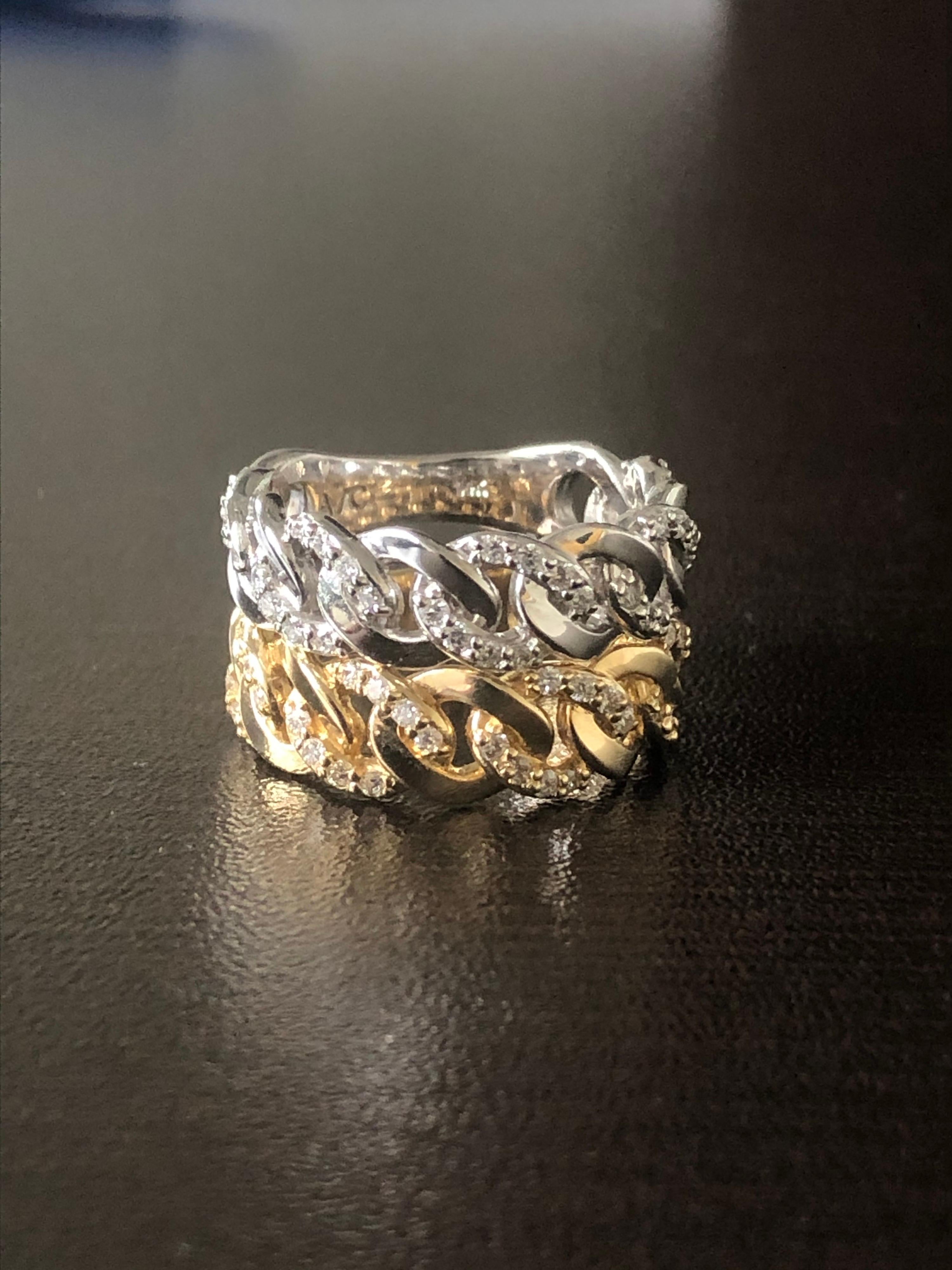 Round Cut 14 Karat White, Yellow Diamond Link Rings For Sale