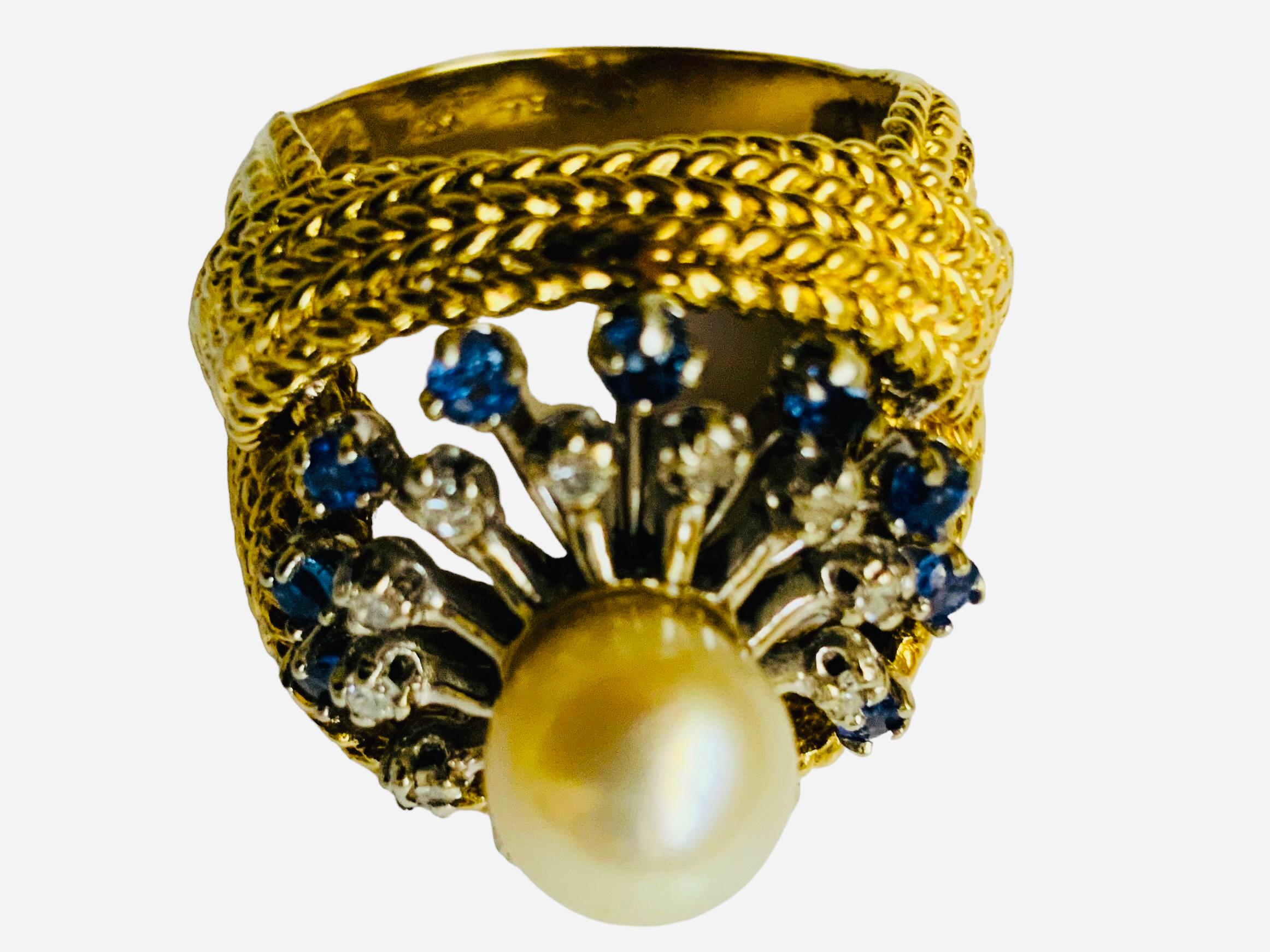 14k White/Yellow Gold Diamonds, Pearl And Sapphires Cocktail Ring For Sale 1