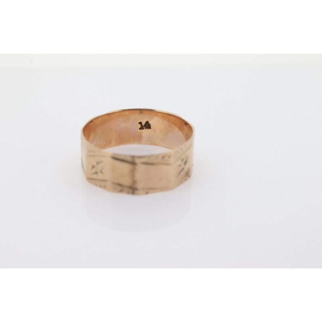 14k Wide LEAF Ornate engraved band. 14k Rose Gold Vintage Victorian Cigar band In Good Condition For Sale In Port Charlotte, FL