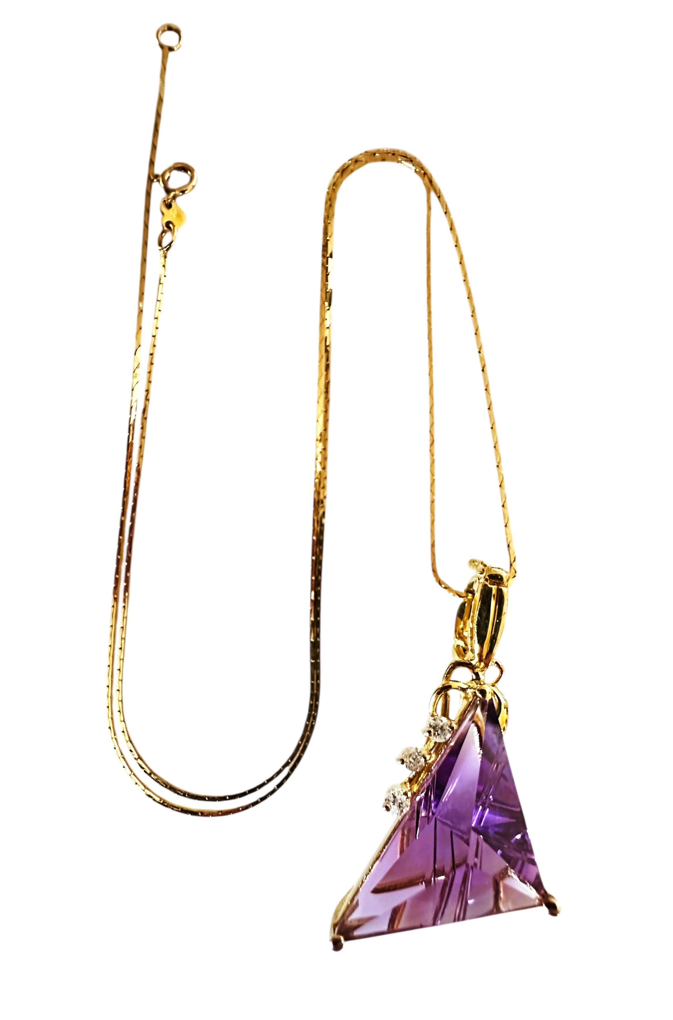 14k Y Gold 15 Carat Fantasy Cut Amethyst & .11 Carat Diamond Handmade Pendant For Sale 2