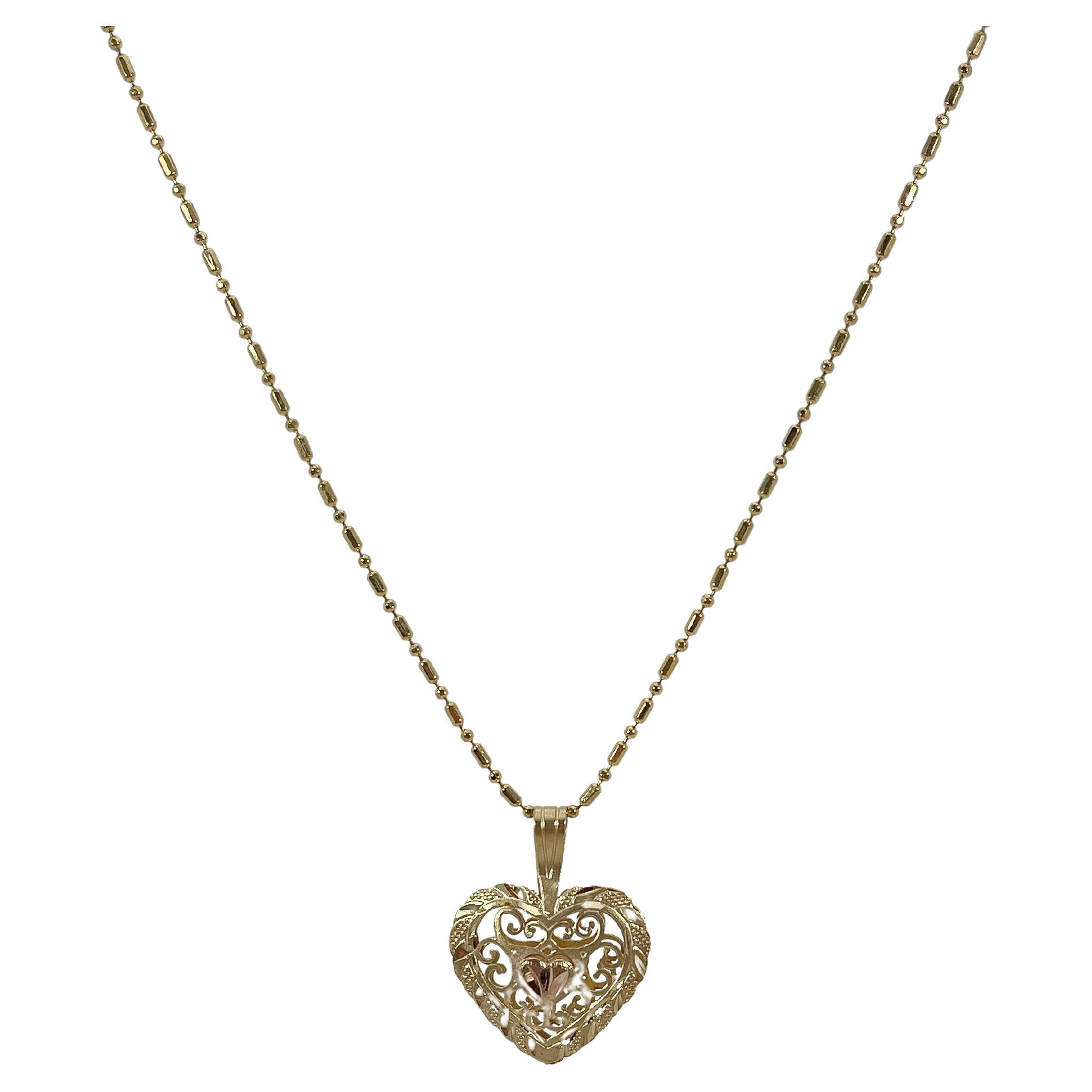14K Yellow and Rose Gold Filigree Heart Pendant Necklace For Sale