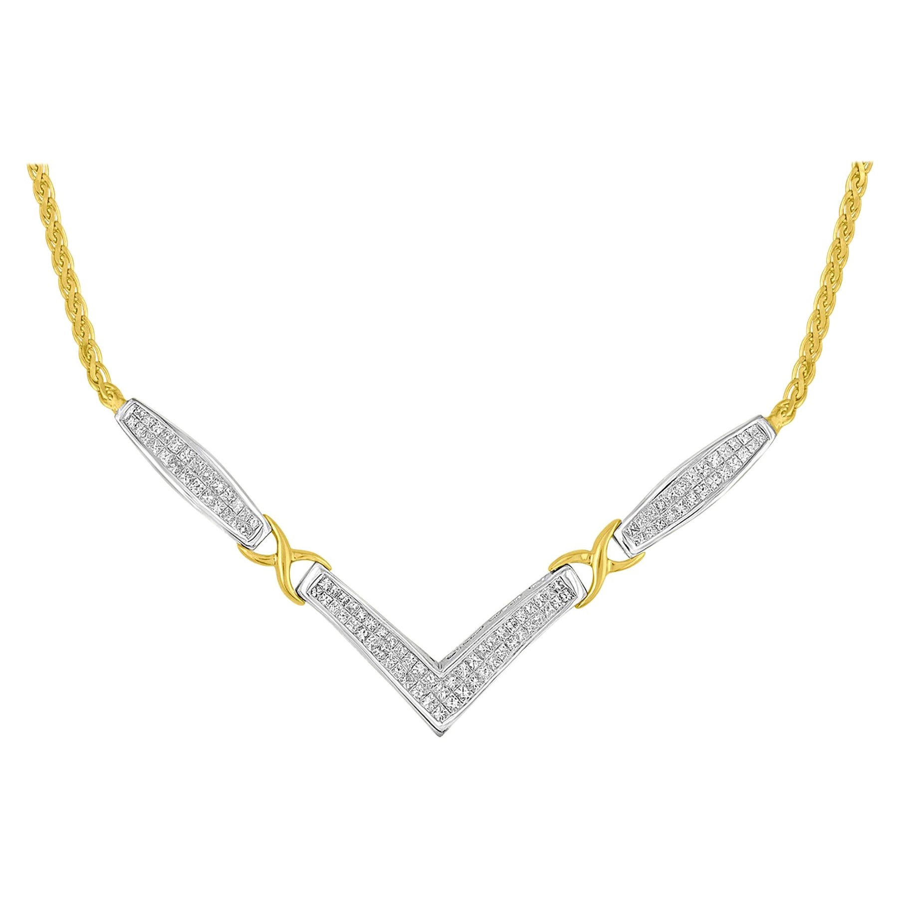 Collar de oro amarillo y blanco de 14 quilates con diamantes en forma de "V" de 2,0 quilates