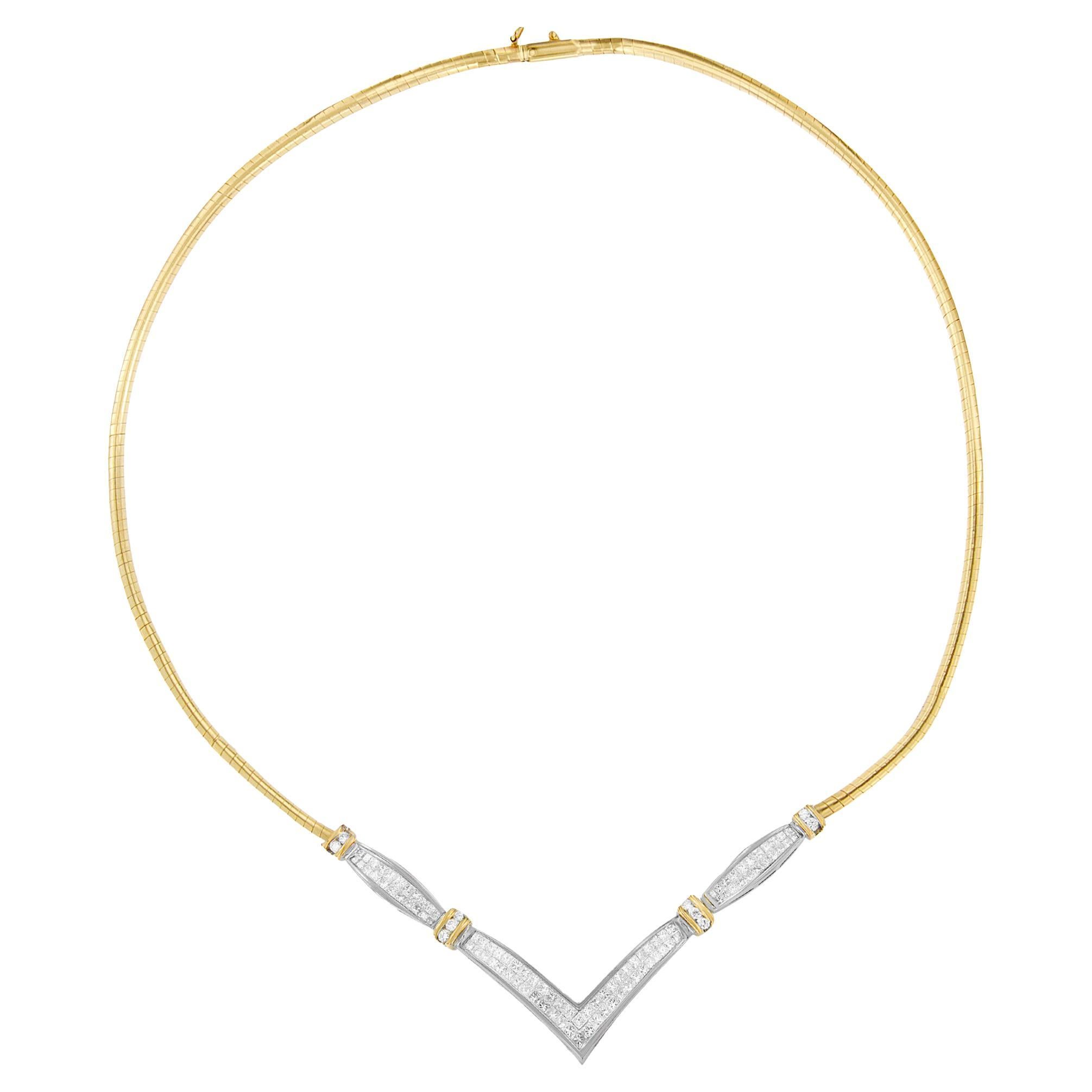 14K Yellow and White Gold 2.00 Carat Diamond 'V' Shape Statement Necklace For Sale