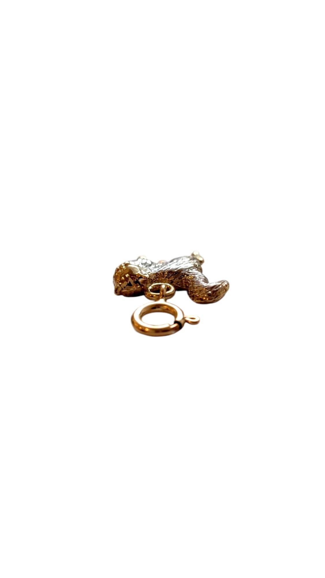 Breloque chat en or jaune et blanc 14 carats n° 21065 Pour femmes en vente